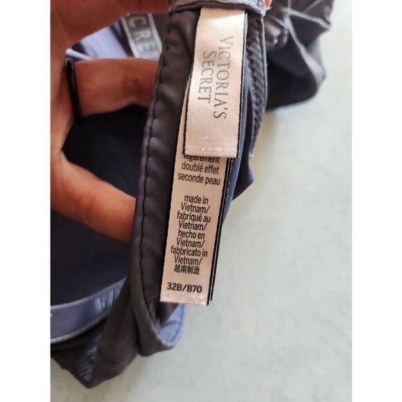 Victoria's Secret Size 32B Lightly Lined Tshirt Bra - Picture 3 of 3